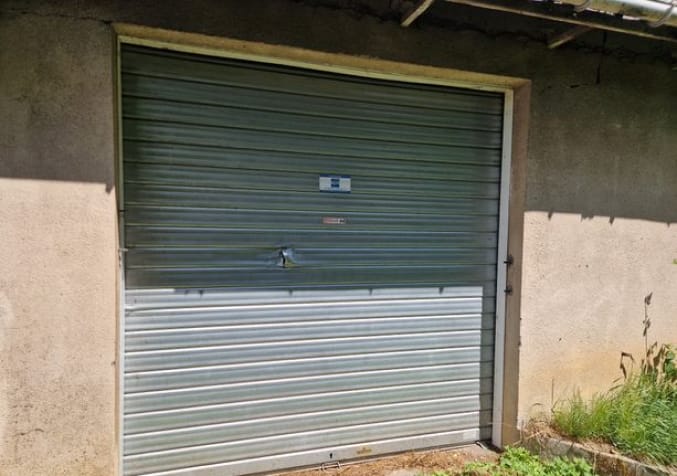 Rideau métallique à Montauban installé sur entrepôt logistique